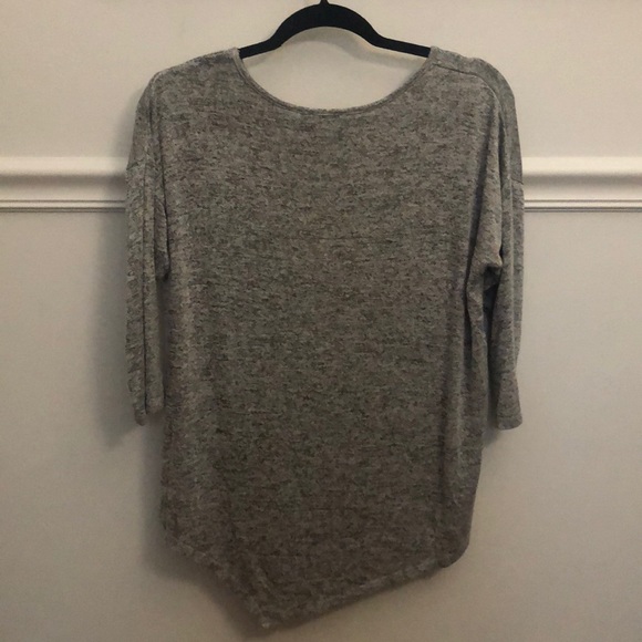 Knit Grey Three-Quarter Length Sleeve Tapered Top - Picture 4 of 12